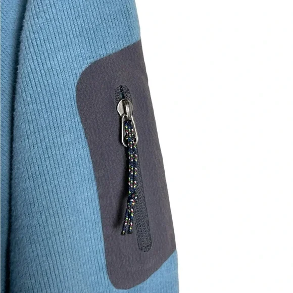 Sherpa Adventure Gear Top/Sweatshirt - Picture 8 of 9